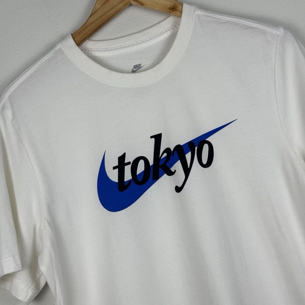 Nike Tokyo Japan Exclusive Swoosh Blue Black T Shirt Size Medium Men's Vintage